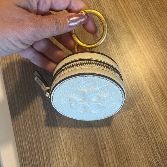 Tory Burch Thea Coin Pouch - Picture 3 of 4